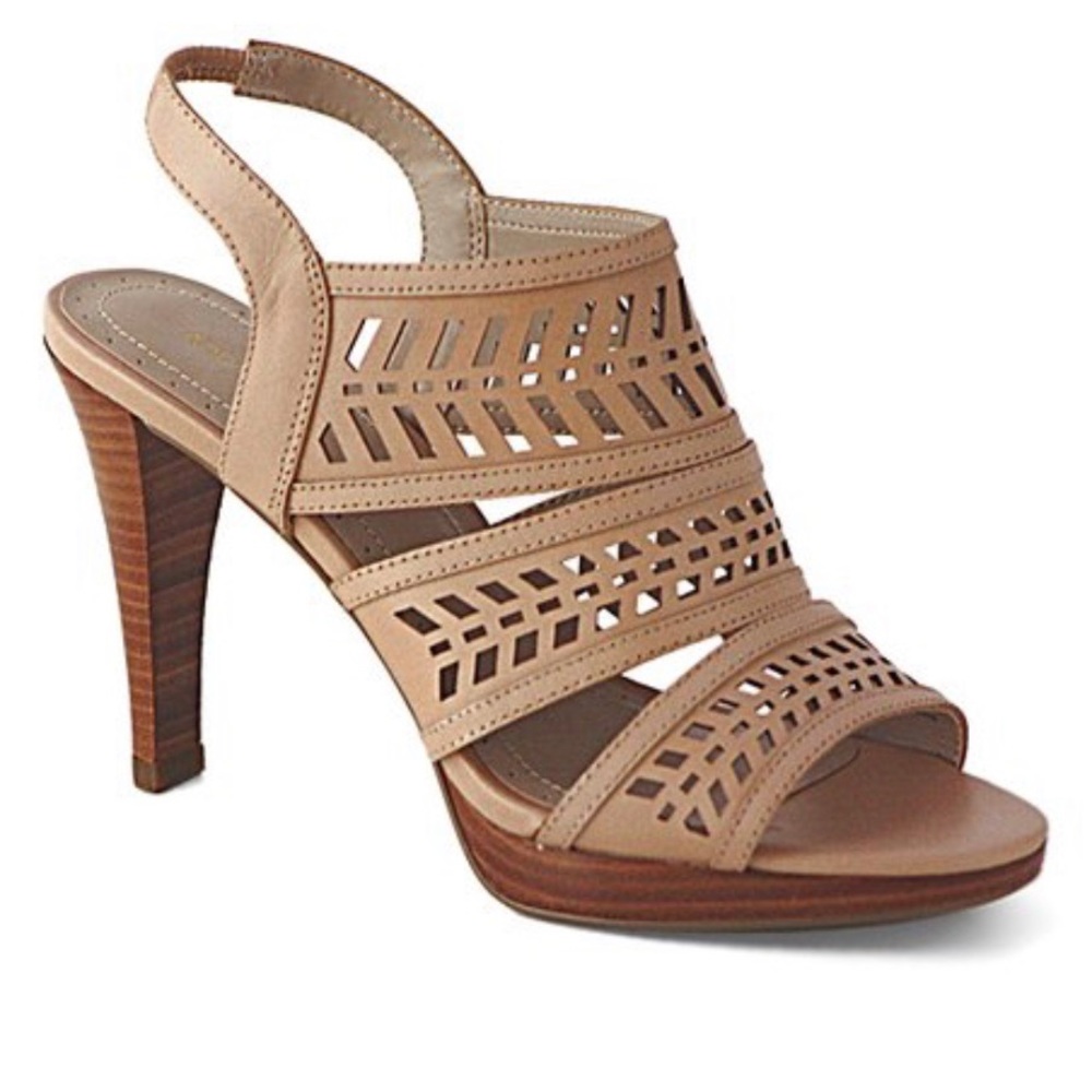 Adrienne Vittadini Nude Cage Heels Size 8